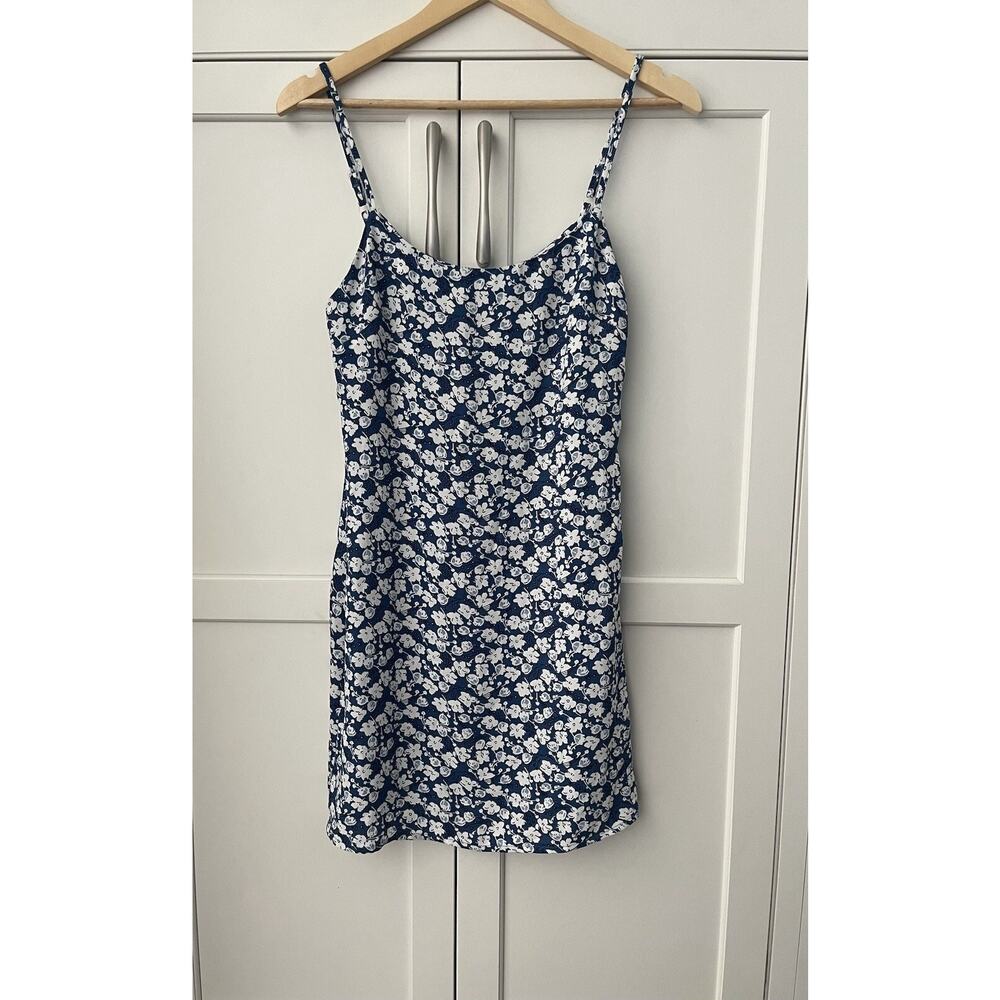 NLW women’s slip dress size S blue white floral spaghetti straps